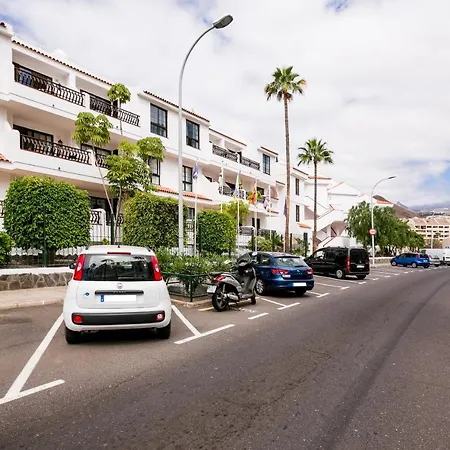 Cozy 1 Bedroom In Los Cristianos * ארונה